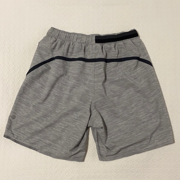 Lululemon Surge Short 7" lined size S - Picture 1 of 9